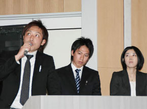 2011年12月16-17日の2日、大学間連携災害ボランティアネットワーク主催によるシンポジウム「東日本大震災と学生ボランティアの役割―大学間連携による取り組みとその課題―」が、土樋キャンパスの押川記念ホールで開催された。参加大学は14大学。震災から9ヵ月、夏ボラ参加大学がいかに被災地で活動したか報告が行われた。またパネルディスカッションでは被災地でボランティアを受け入れた方々の話に聞き入った