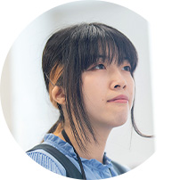 音山 樹里　さん