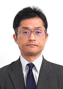 経済学専攻主任　泉　正樹