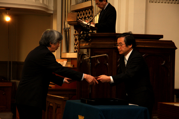 https://www.tohoku-gakuin.ac.jp/info/content/120330-2-2.jpg