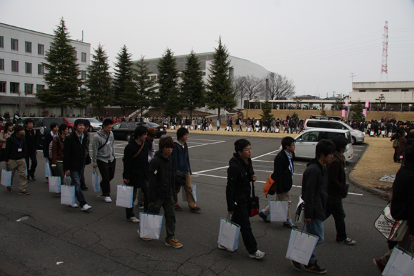 https://www.tohoku-gakuin.ac.jp/info/content/120403-1-4.jpg