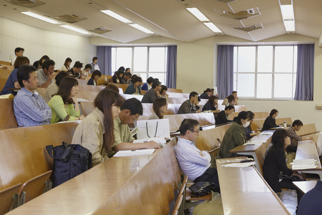 https://www.tohoku-gakuin.ac.jp/info/content/130703-1_08.jpg