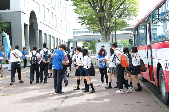 https://www.tohoku-gakuin.ac.jp/info/content/130807-3_01.jpg