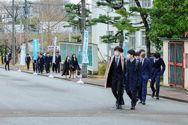 https://www.tohoku-gakuin.ac.jp/info/content/220419-3_2.jpg